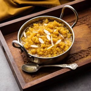 Chanay Ki Daal Ka Halwa